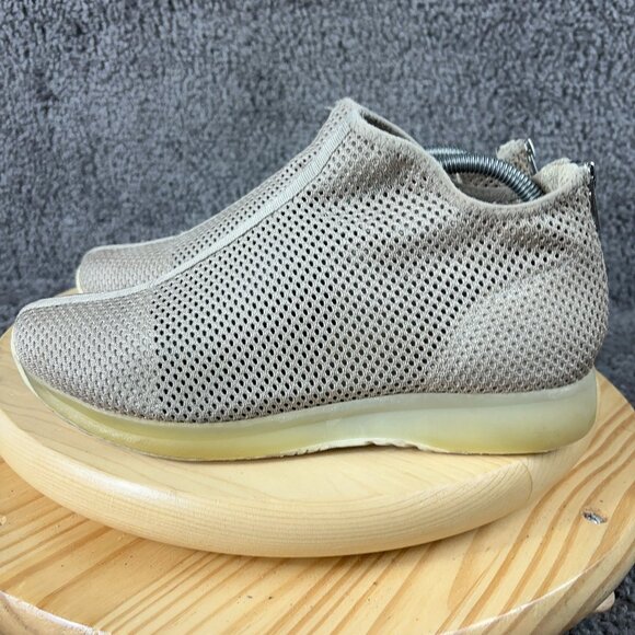 Vagabond Shoes Womens Size 11 Beige Perforated Zip Casual Ankle Boot Shooties - Picture 1 of 8